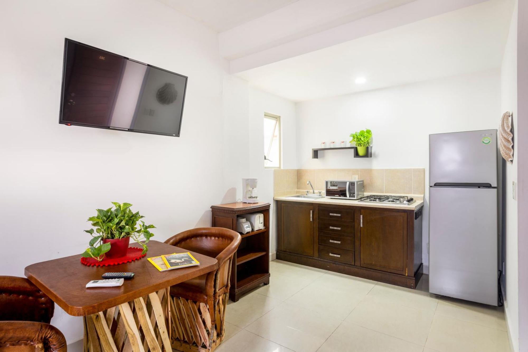 Hotel Pueblito Vallarta 푸에르토 발라타 외부 사진
