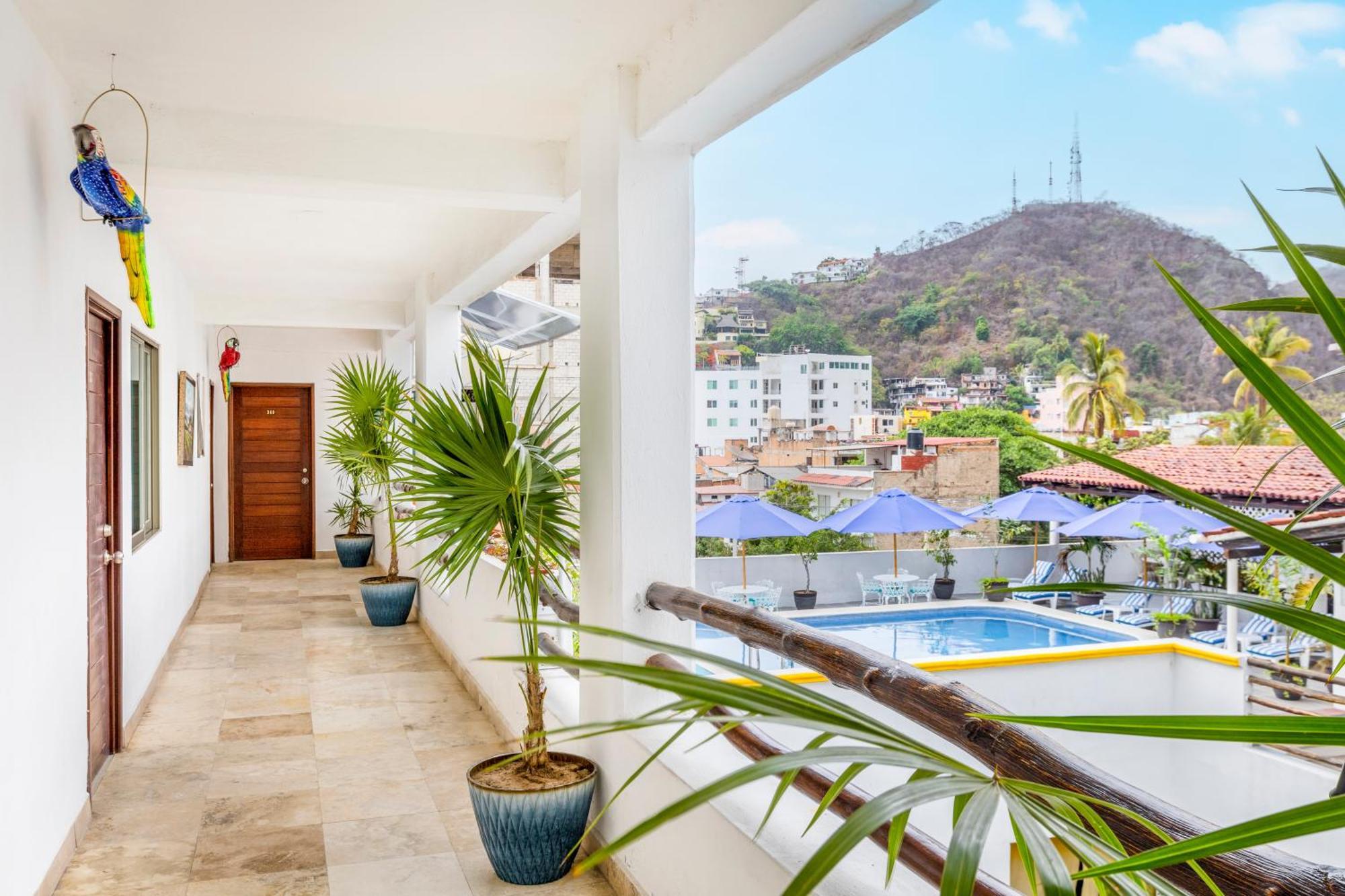 Hotel Pueblito Vallarta 푸에르토 발라타 외부 사진